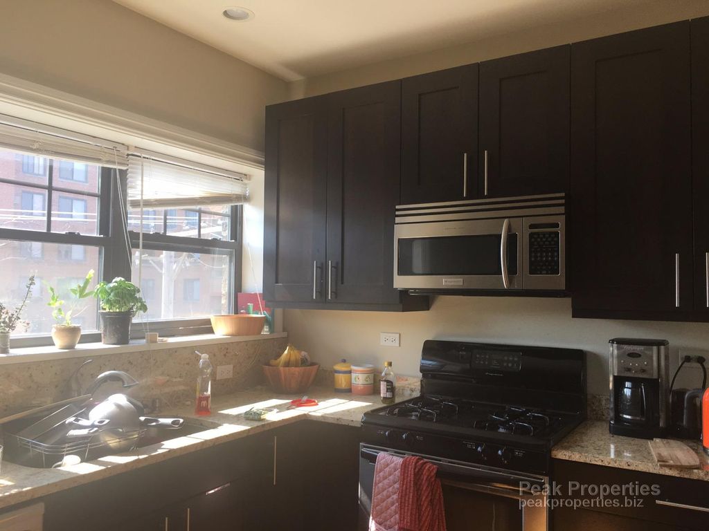 834 Judson Ave, Evanston, IL 60202 Apartments in Evanston, IL