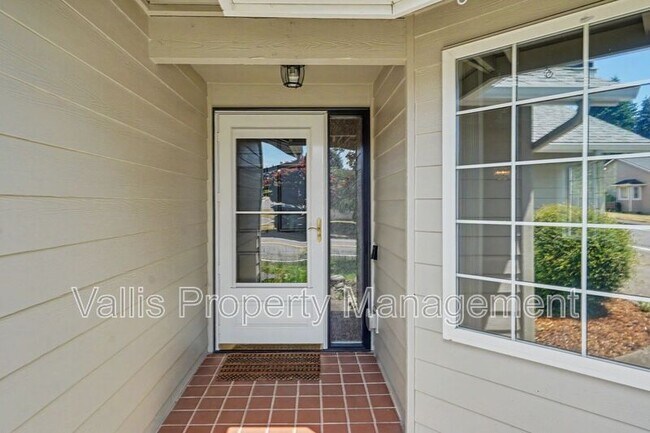 Foto del edificio - 1075 Mildred Ln SE