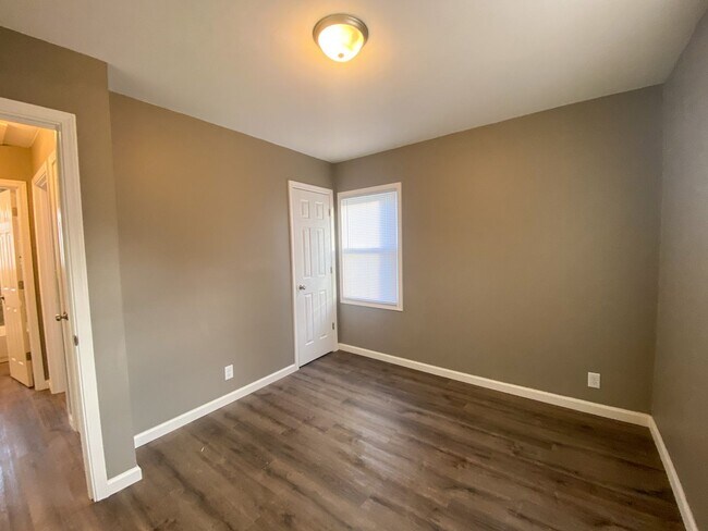 Foto del edificio - 2 Bedroom Single Family - Single floor