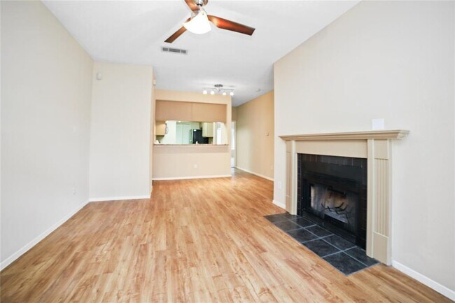 Foto del edificio - 806 W 24th St