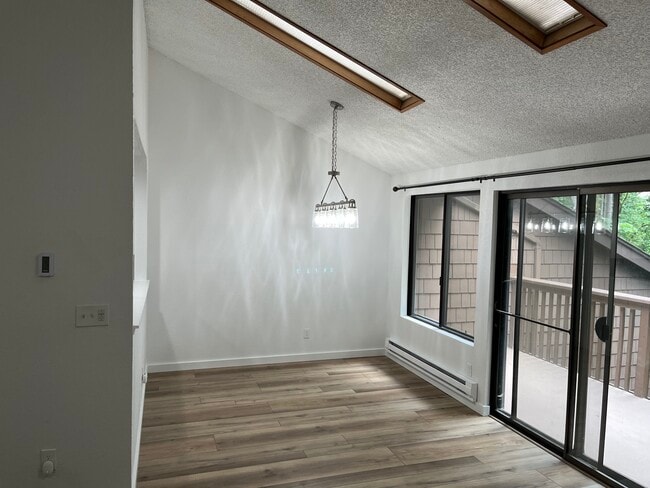 Building Photo - 6247 S 153rd St