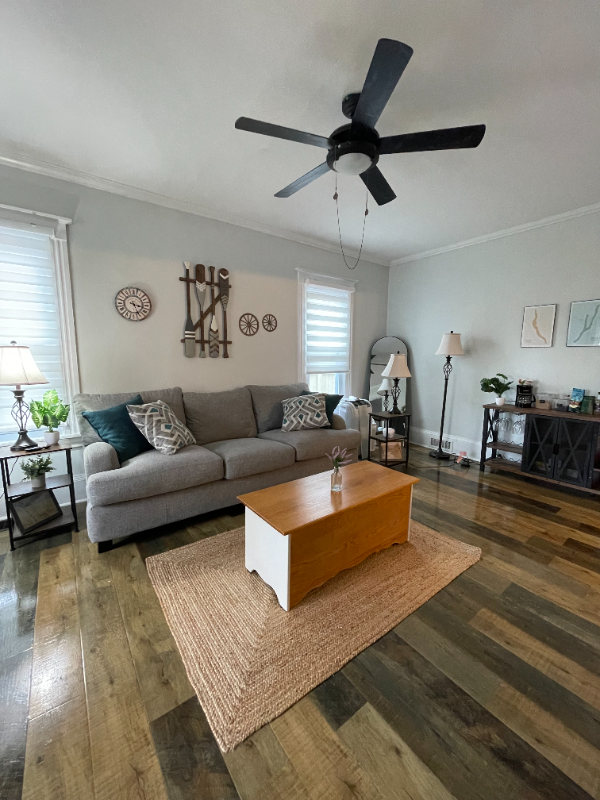 Primary Photo - 109 Stark Ave