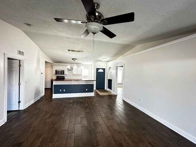 Building Photo - 3512 Stonefield Dr
