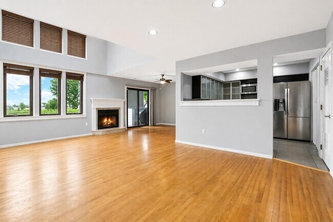 Foto del edificio - 804 Spinnaker Ct