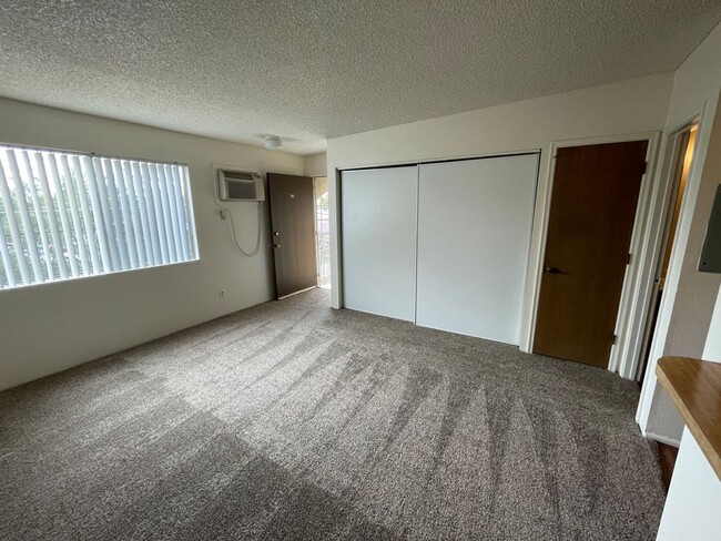 Interior Photo - Santa Cruz River Apartments