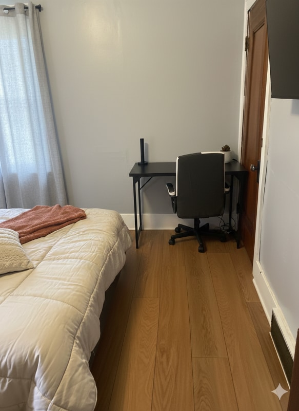 Foto del edificio - 325 Voorheis St