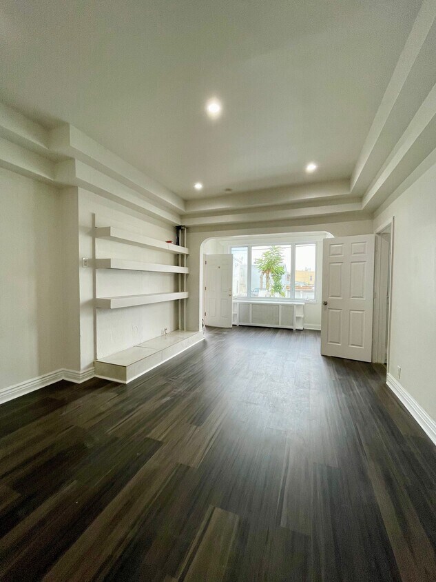 46 Lincoln St Unit 1, Fairview, NJ 07022 Apartments in Fairview, NJ