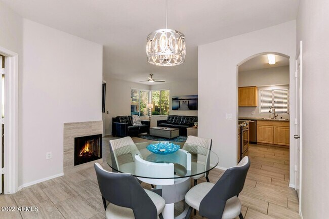 Photo - 1411 E Orangewood Ave Apartment