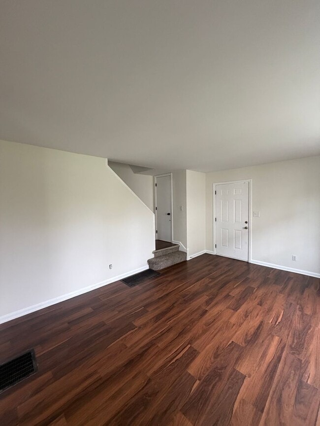 Foto del edificio - 1290 E 25th Ave