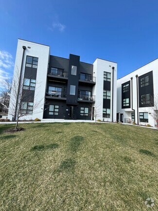 Building Photo - 542 Southgate Ave