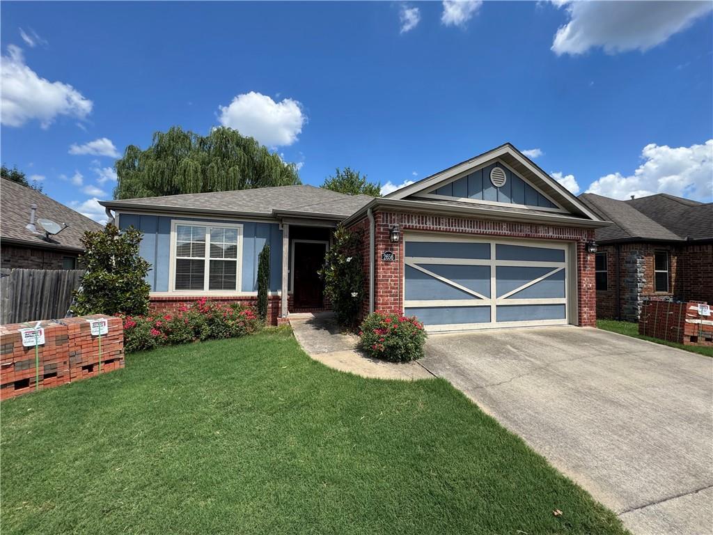Foto principal - 2656 N Sierra Ave