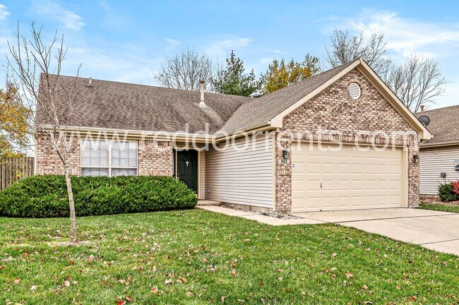 Building Photo - Spacious Home in Charming Brownsburg