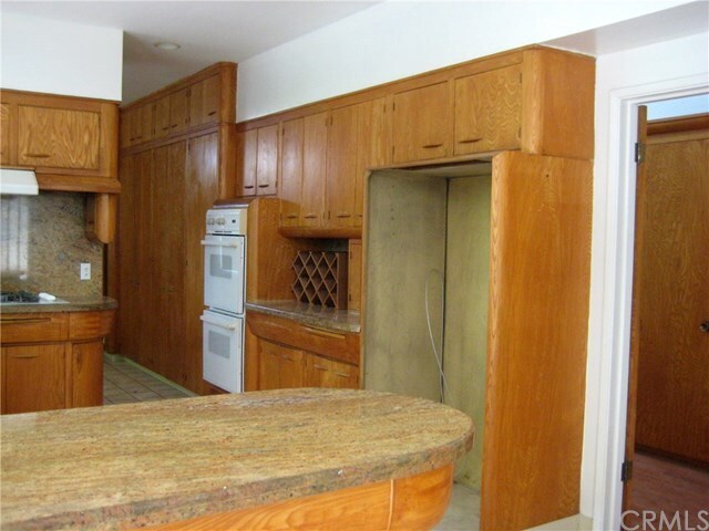 Building Photo - 1620 Homet Rd