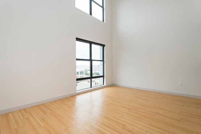 Foto del edificio - 320 D St