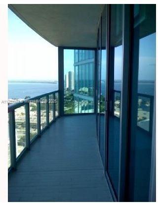 Building Photo - 888 Biscayne Blvd