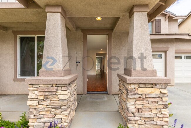 Foto del edificio - 10798 Rosemary Way
