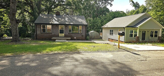 Building Photo - 609 N Rhyne St