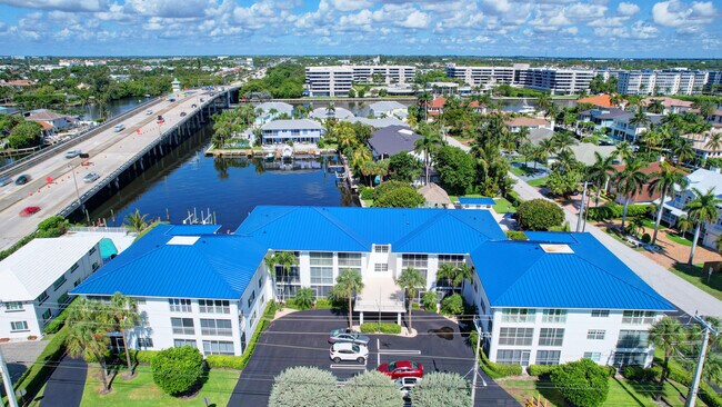 Foto del edificio - 1700 S Ocean Blvd