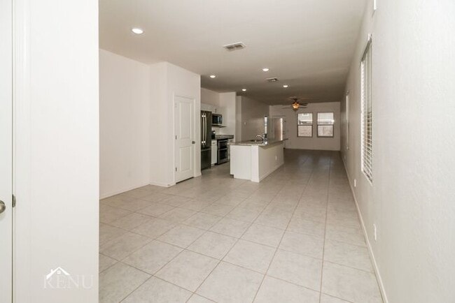 Building Photo - 35494 W San Capistrano Ave