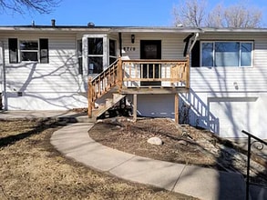 Building Photo - 8710 Cherry Ln Ct