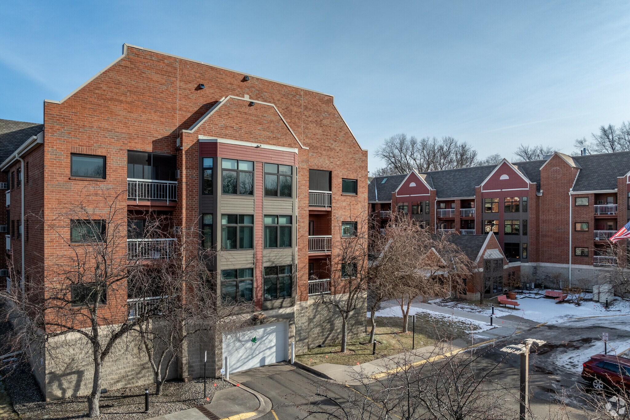 Villa Park Community Condos