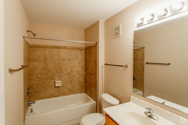 Guest Bathroom - Brookwood Terrace Apartments