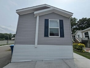 Building Photo - 184 Star Cir