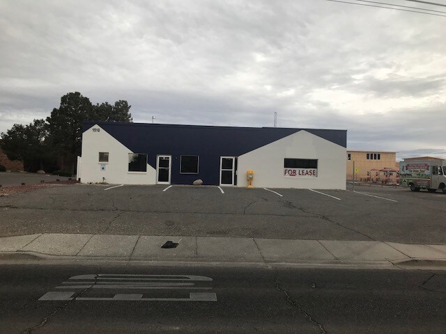 Primary Photo - 1510 E 20th St