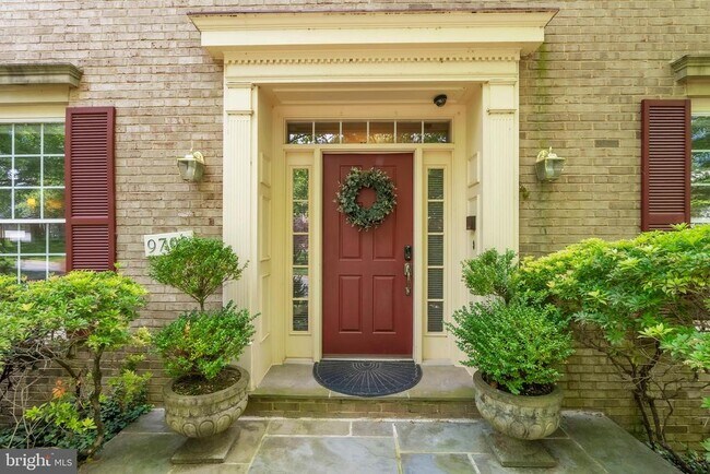 Foto del edificio - 9708 Meyer Point Dr