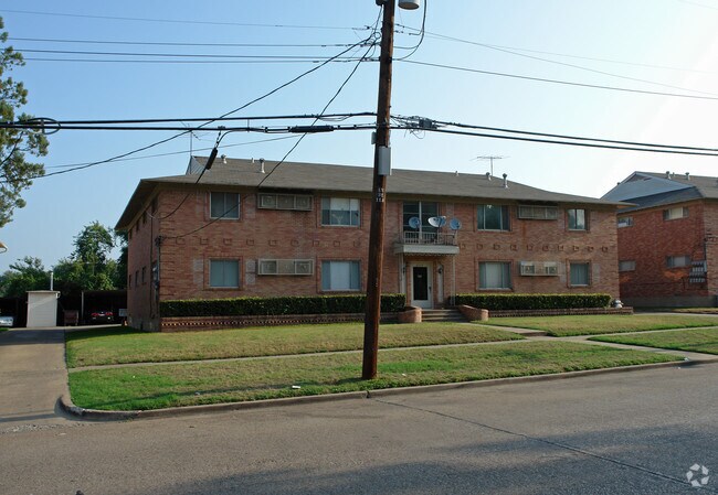 Foto del edificio - 5717 Mccommas Blvd