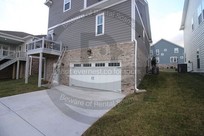 Building Photo - 331 Moira Cir