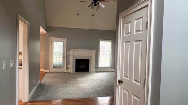 Foto del edificio - 1973 Weston Hills Dr NW