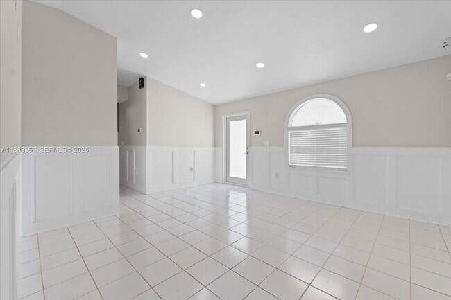 Foto del edificio - 15327 SW 179th Terrace