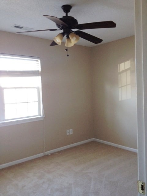 Building Photo - 1112 Pueblo Dr