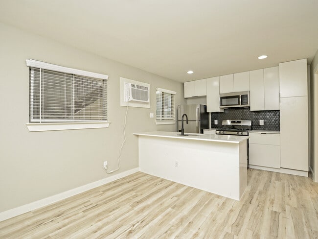 Building Photo - Fountain Terrace Apartments
