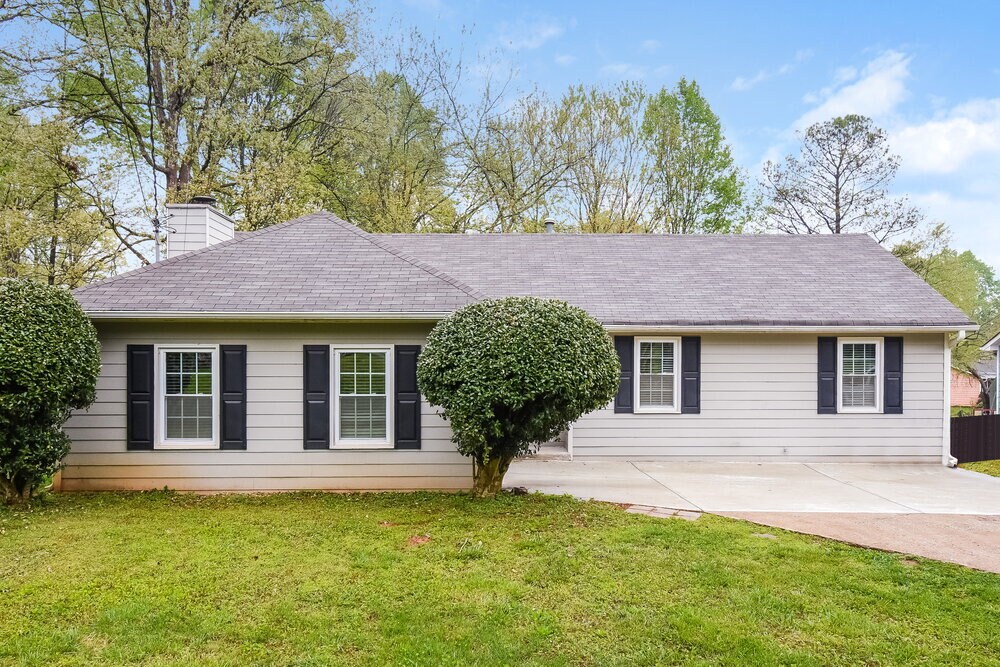 Primary Photo - 1471 Daniel Ln