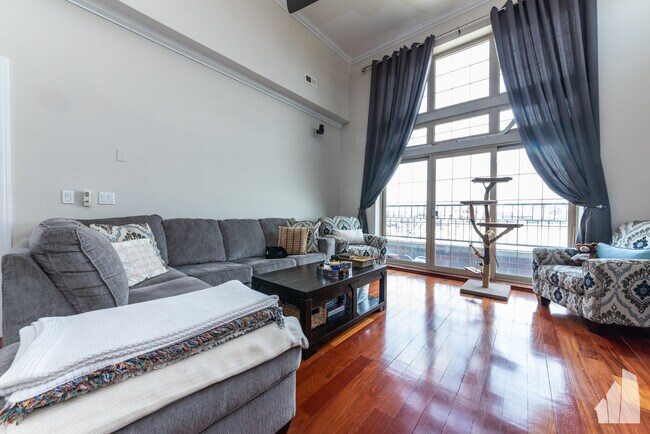 Foto del edificio - 1347 N Ashland Ave