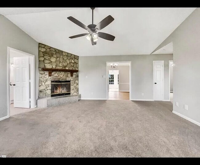 Building Photo - 5475 Parris Bridge Rd