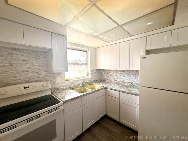 Foto del edificio - 2854 Crosley Dr E
