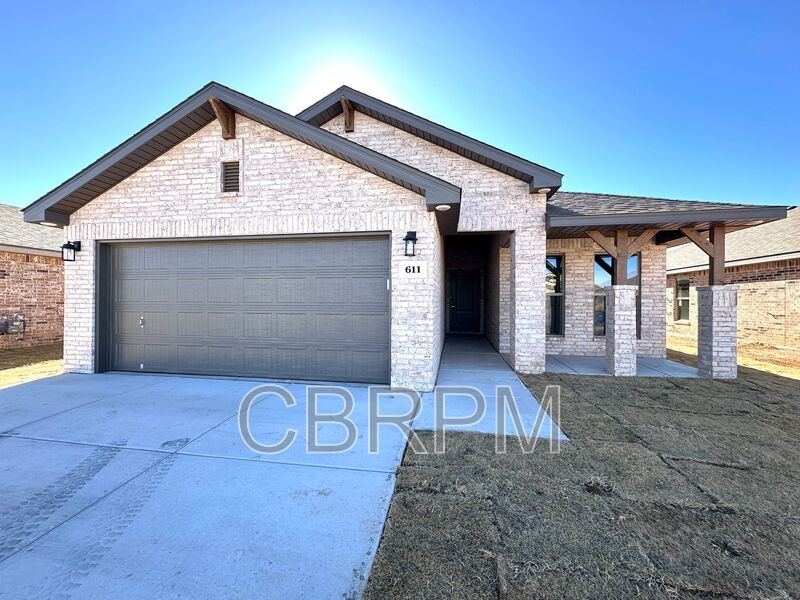 Foto principal - 611 E 31st St
