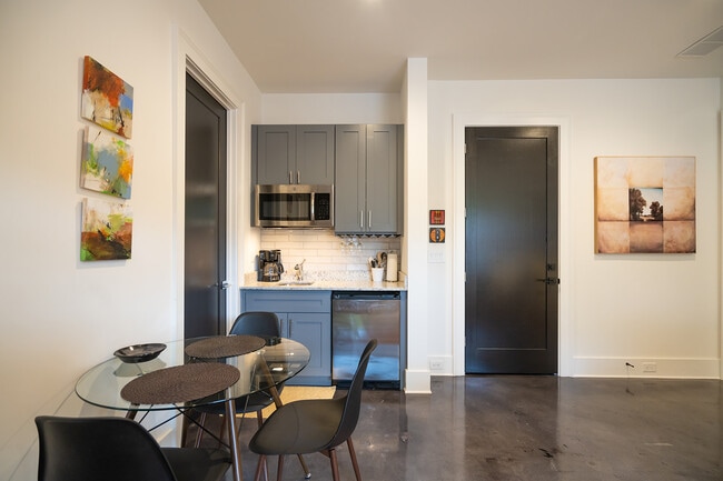 Dining and work area - 376 Brooks Ave NE