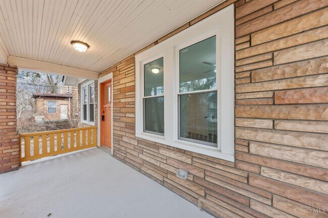 Building Photo - 5710 Sierra Park Pl