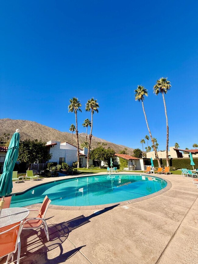 Building Photo - ASK ABOUT A MOVE IN SPECIAL!! South Palm Canyon Location - 3 Bedroom Condo - Long Term