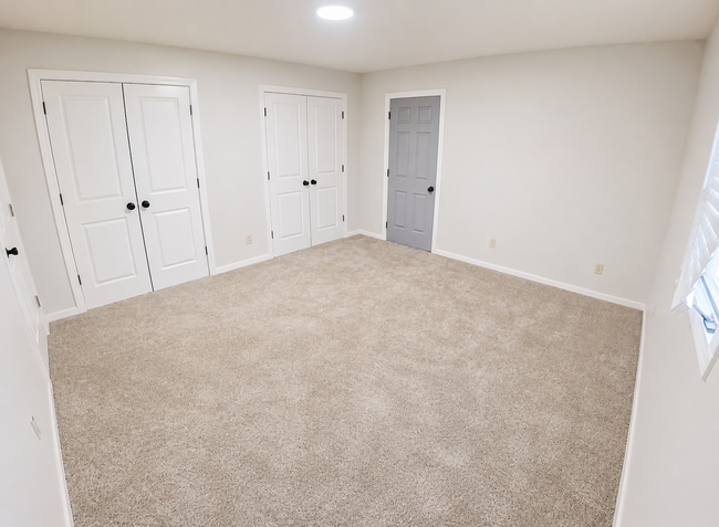 Building Photo - Pet Friendly + Washer & Dryer Included + Attached Garage! - Available June 25th!