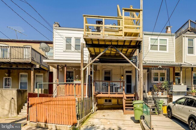 Building Photo - 1517 Webster St