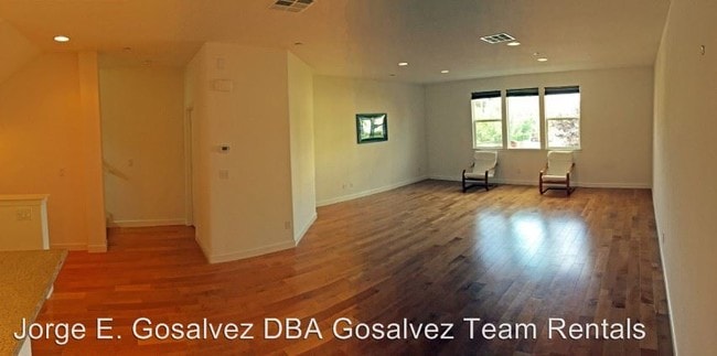 Building Photo - 572 Santa Rosalia Ter