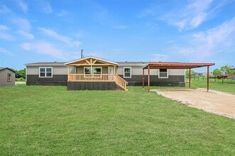 Building Photo - 284 Pine Grove Rd