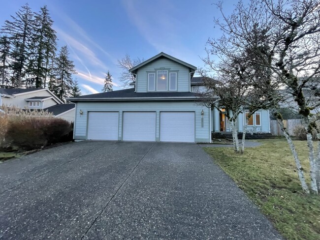 Building Photo - 23711 SE 248th St