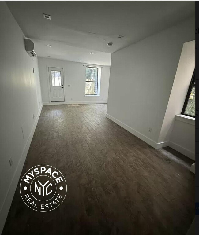 Foto del edificio - 144-34-15 159th St