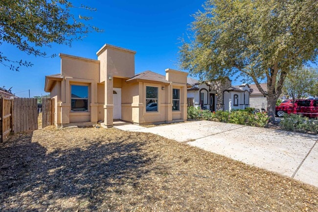 Building Photo - 4416 Wild Flower Ave